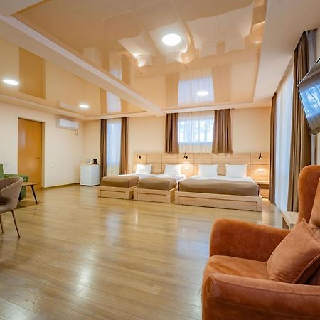 Zuzumbo Resort & Spa Telavi Bagian luar foto