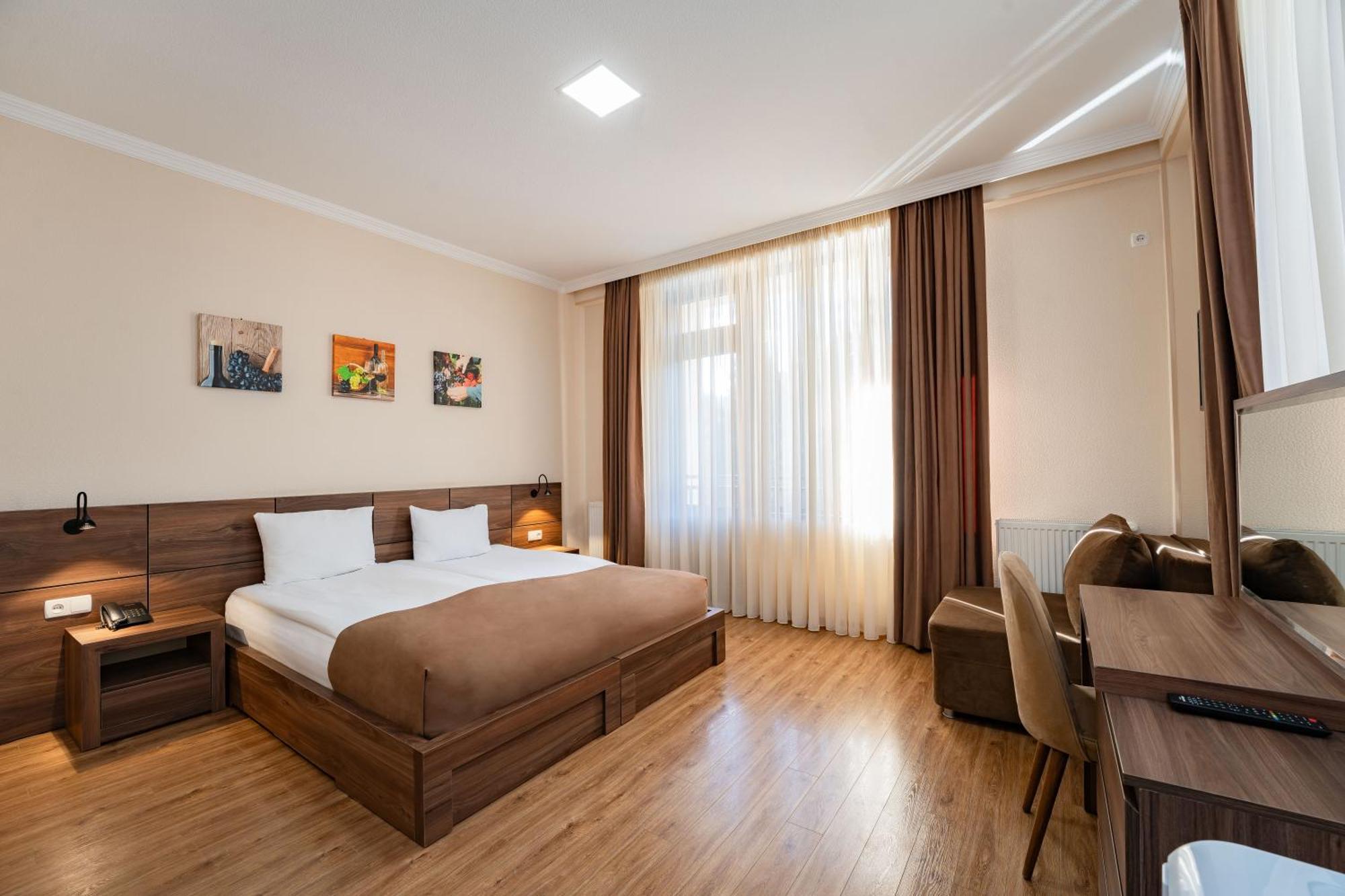 Zuzumbo Resort & Spa Telavi Bagian luar foto