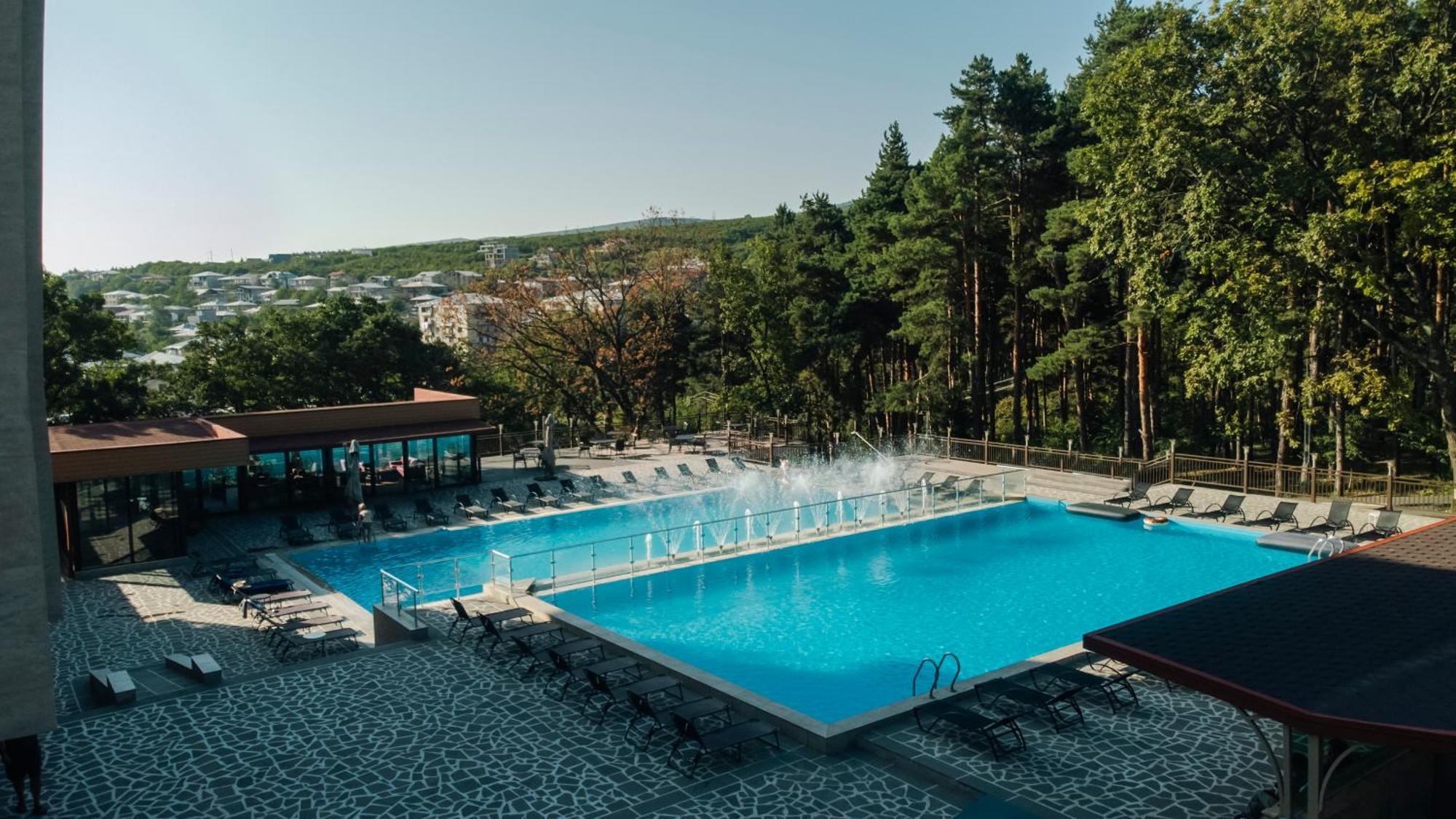 Zuzumbo Resort & Spa Telavi Bagian luar foto