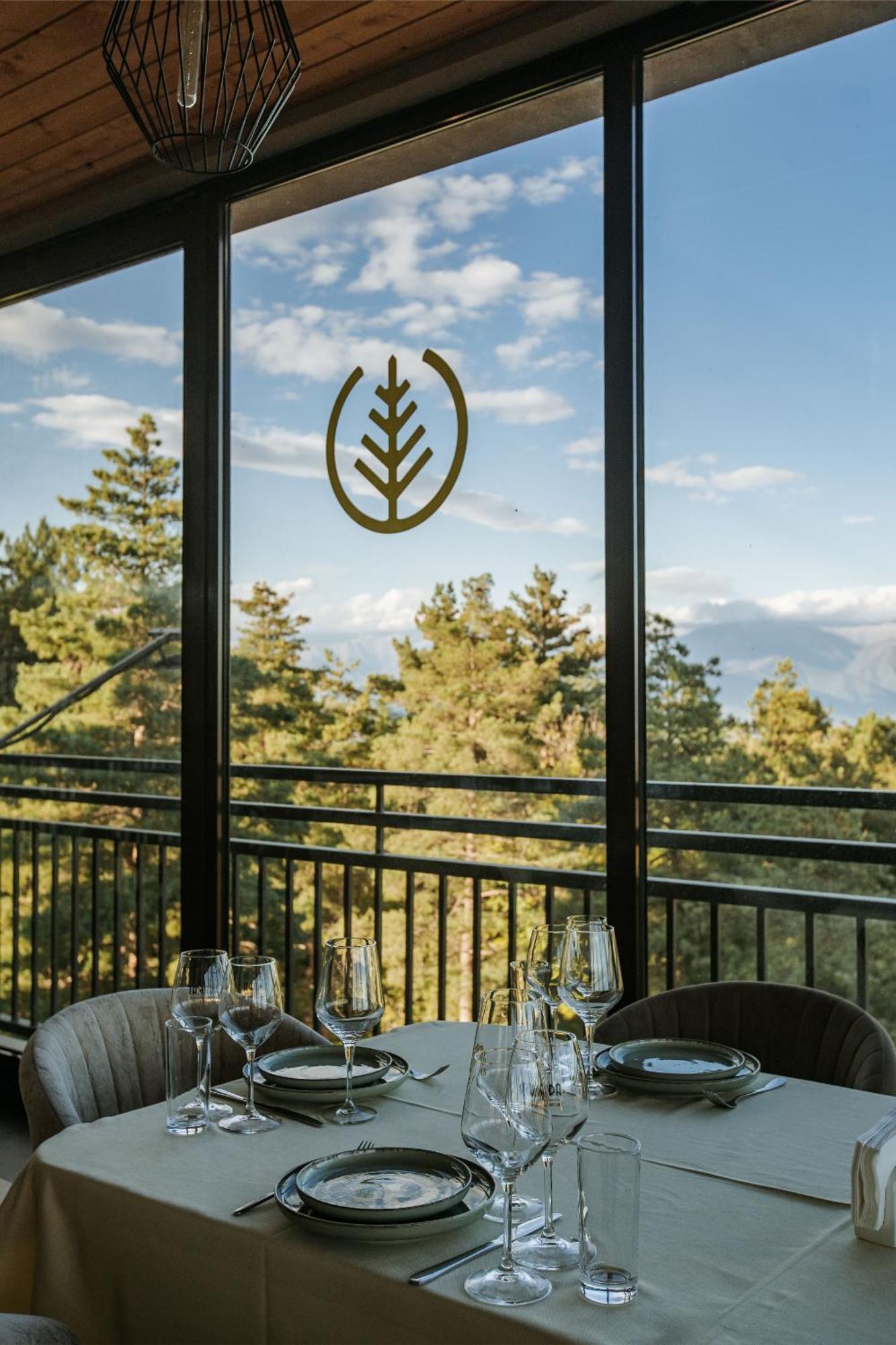 Zuzumbo Resort & Spa Telavi Bagian luar foto