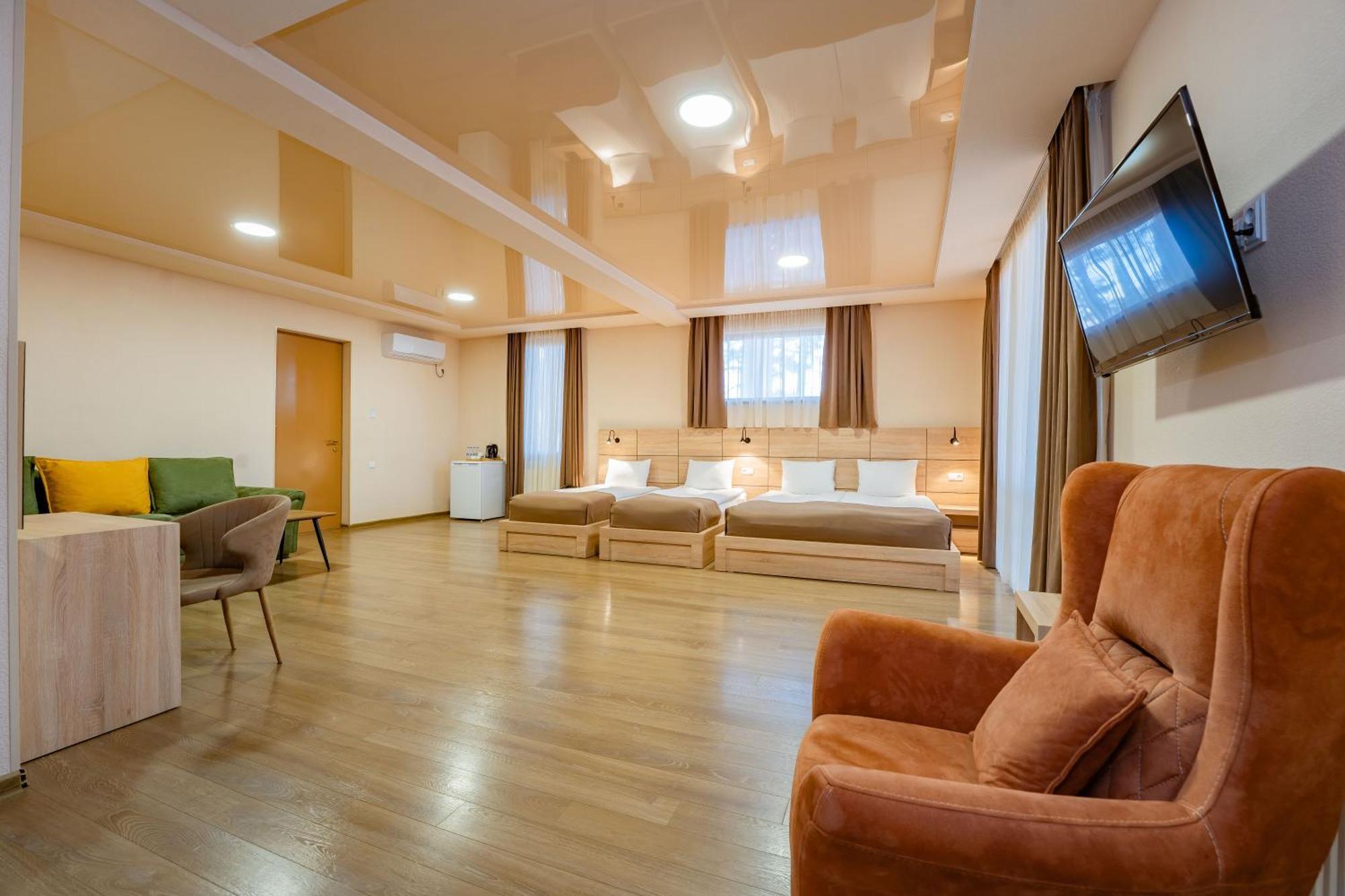 Zuzumbo Resort & Spa Telavi Bagian luar foto